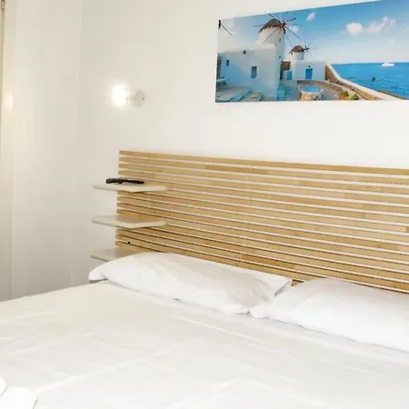 Holiday Pantarei * Λίντο ντι Όστια